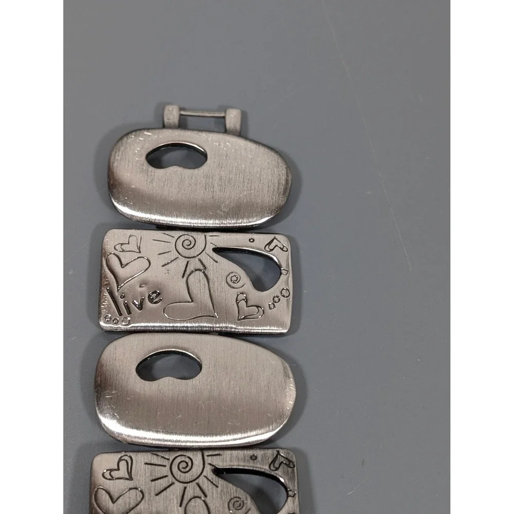Dream Live Love Heart Bracelet Watch Silver Tone Womens 7in‎ Working